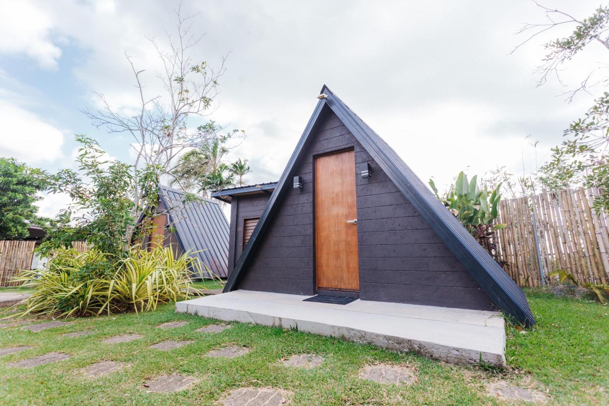 Spacio Caliraya Bed & Breakfast Lumban Ngoại thất bức ảnh