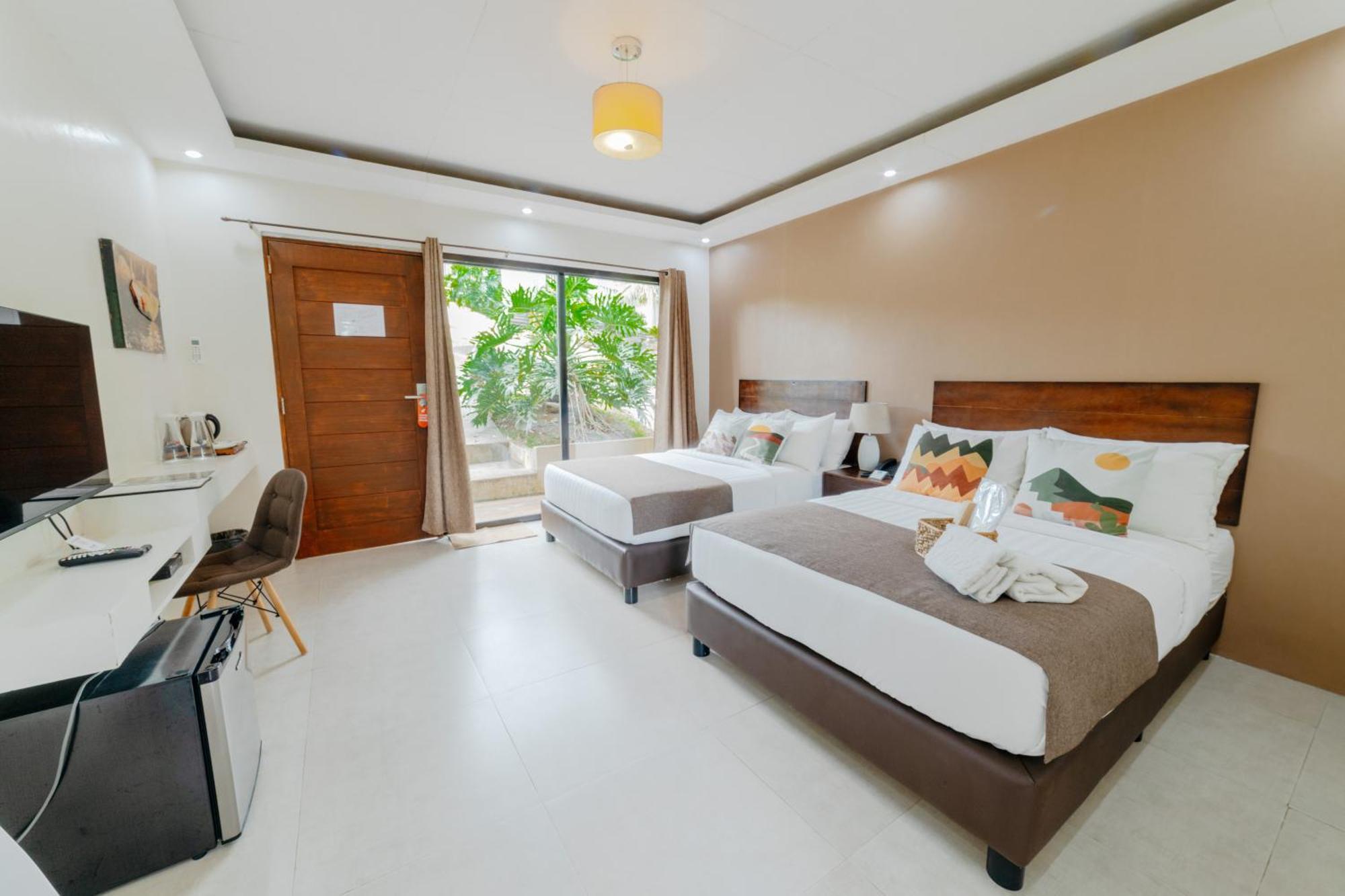 Spacio Caliraya Bed & Breakfast Lumban Ngoại thất bức ảnh