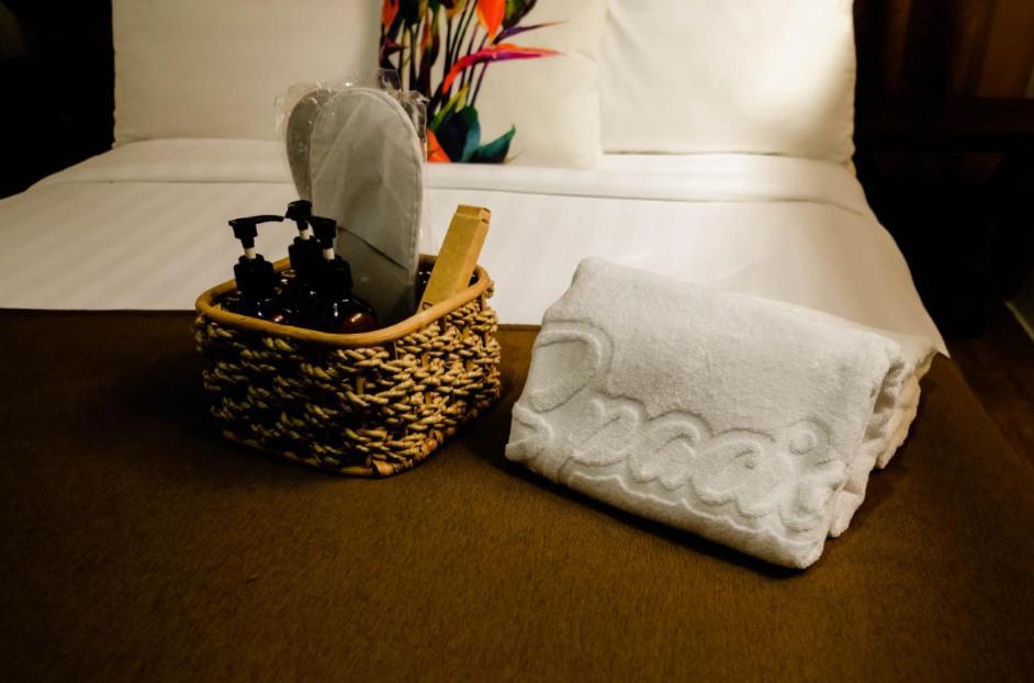 Spacio Caliraya Bed & Breakfast Lumban Ngoại thất bức ảnh