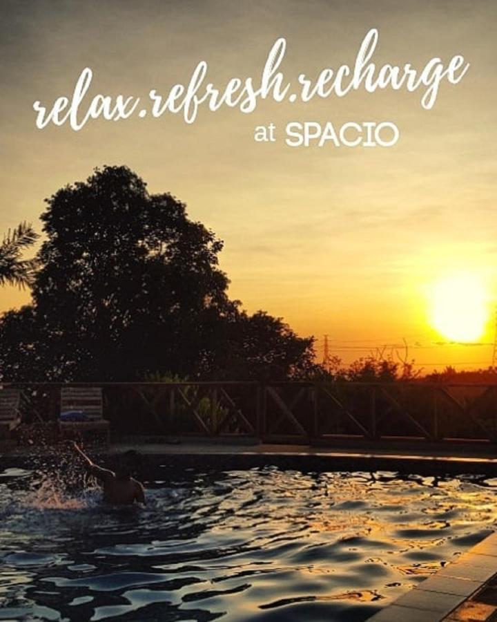 Spacio Caliraya Bed & Breakfast Lumban Ngoại thất bức ảnh