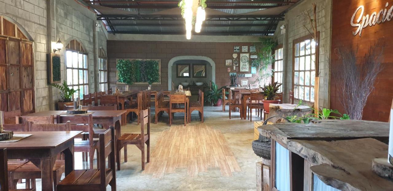 Spacio Caliraya Bed & Breakfast Lumban Ngoại thất bức ảnh